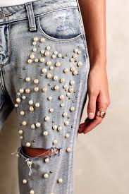 Would You Wear Pearl Embellished Jeans Le Fashion Embellished Jeans Denim Fashion Diy Fashion