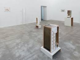 Why is my faucet leaking, my toilet running, or my dishwasher refusing to start? Tomaso De Luca Cura