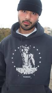 HÖR IS NOT WELCOME IN OSAKA @hoer.berlin わたしたちは、イスラエルによる暴力や虐殺を正当化し、  パレスチナの人々の命を奪うことを良しとする音楽ツアーが 大阪へやってくることを受け入れません。 「Club JOULE」  @clubjoule_official には 5月24日に開催予定の ...