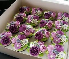 Check Out Some Of The Most Beautiful Cupcake Designs On Instagram From Flowers Made With Piping To Beautiful Cupcakes Cupcake Cakes Cake Decorating Techniques