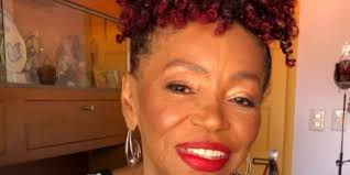 Jornalista Wanda Chase morre aos 74 anos em Salvador