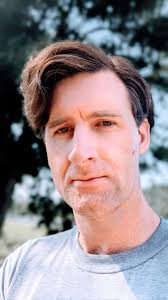 What shin guards are best for protecting kneecaps while horse riding?