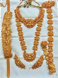 Nagas Bridal Jewellery Temple Bridal Jewellery Bridal Jewelry Sets Brides Bridal Gold Jewellery Bridal Jewelry