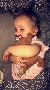 Father Christmas has arrived home safe in snowy Lapland after a night full  of wonder. Do the Small Folk love Bertie Bear? 🎅🏼❤️🐻‍❄️