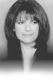 44216_44216 Performers Pg02