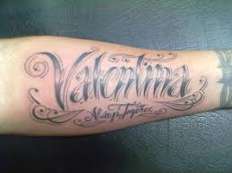 Tatuajes con letras, ya sean iniciales, frases, nombres, etc. Letras Chicanas Para Tatuar