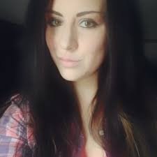 Ashley Rader (@ash_woe)