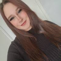 Haley Macdonald's Instagram, Twitter & Facebook