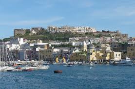 Tra le incursioni più devastanti si ricordano quelle dei corsari musulmani capitanati da barabarossa. Foto Procida Fotografie Isola Di Procida