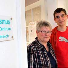 Verständliche ratgeber, tipps und praxiswissen. Autismus Es Gibt Nicht Nur Den Rain Man Gottingen