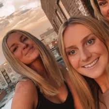 Sarah Buoy (@sarah_buoy)