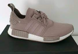 Lace up adidas beige nmd_r1 gear for a neutral look with breathable uppers and responsive cushioning. Adidas Nmd R1 French Beige Neu Ungetragen In Mecklenburg Strelitz Landkreis Neustrelitz Ebay Kleinanzeigen