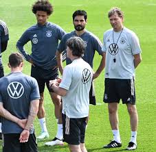 Dfb pharmaceuticals is a private investment and development group focused on building healthcare and life science operating businesses, technologies, and products. Dfb Aktuelle News Nachrichten Zu Deutscher Fussball Bund Welt