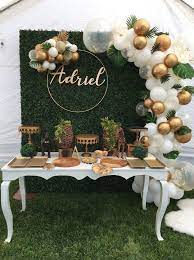 Tropical Theme Baby Shower Shower Theme Tropical Decorationbabyshower Decoratio Decoration Table Mariage Noces De Perle Idee Decoration Anniversaire