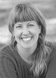 Marta Crane's Instagram, Twitter & Facebook