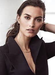 Die schweizer models ronja furrer und jenny bachmann gründen mit «the kinship» ein modelmanagement. Ronja Furrer By Mikael Schulz For Elle Germany September 2018 Fashion Editorials Minimal Visual