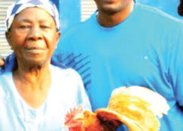 Mobile phone dealer gives to widows, police