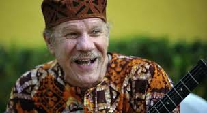 Renewed ties trigger mixed emotions for Americans in Cuba