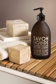 Le Savon Liquide Encens Lavande De Compagnie De Provence Version Originale Soap Hand Soap Bottle Home Fragrances