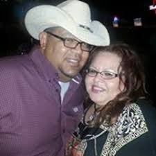 Listen to Los Desperadoz Mix by Tito G in Tejano playlist online for free 