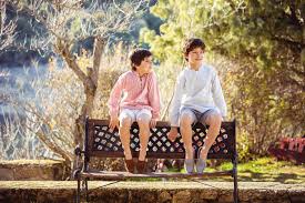 El Buen Tiempo Es Sinonimo De Celebraciones En Familia Eventos Al Aire Libre Y Momentos Especiales Y Primavera Verano Zapatillas Para Correr Mocasines Nino