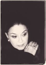 Who is Mónica Randall dating? Mónica Randall boyfriend, husband