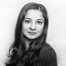 Carin Willis's Instagram, Twitter & Facebook