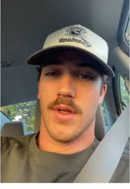 Understanding Windbreakers vs. Raincoats