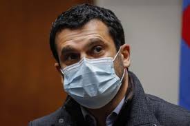 The carabineros reported that prior to the confrontation there was a attack on a. Sjjoko5rab7gvm