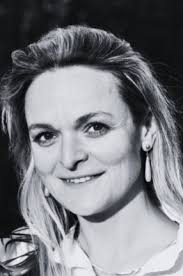 Who we are l ReconnectEd