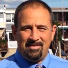 Jeff Colburn's Instagram, Twitter & Facebook