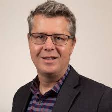 Brad Devos's Instagram, Twitter & Facebook