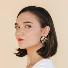 Shelby Aubin's Instagram, Twitter & Facebook