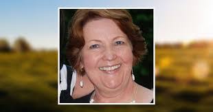 Maureen Bowles's Instagram, Twitter & Facebook