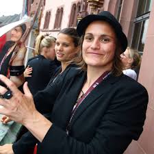 November 24, 2019 · · Nadine Angerer Wie Die Grosse Schwester Gala De