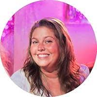 Eliza Rock's Instagram, Twitter & Facebook