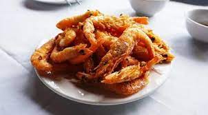 Bahan makanan yang berasal dari laut ini memang sudah menjadi favorit banyak orang indonesia. Resep Udang Goreng Bumbu Kuning Gurih Banget Lifestyle Fimela Com