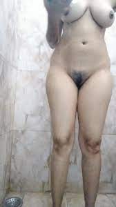 Mama ki ladki ko nangi nahate hue dekha banya video watch online