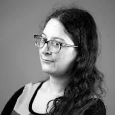 Raeann Bond's Instagram, Facebook & TikTok