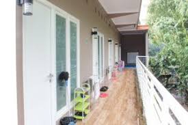 Dibandingkan dengan tempat tinggal saya sebelumnya, tempat tinggal saya sekarang lebih minim polusi (walau tidak bisa dibandingkan minim polusinya dengan desa ya ). Berapa Biaya Selama 1 Bulan Di Kampung Inggris Brilliant English Course