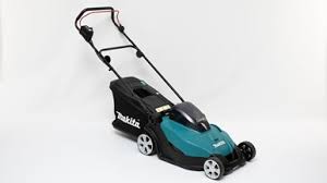 As you might have suspected, the major brands such as dewalt, black and dekker, ego and ryobi have done their best to capitalize on the battery innovation market and so there is a fairly broad range of products to choose from. Electric Battery Lawnmower Reviews Brands Tested Rated By Choice