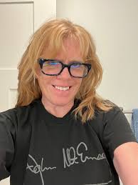 Mariah Olson (@mnolson)