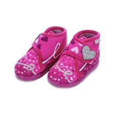 Tenga en cuenta que todas las zapatillas de estar por casa deben ser acolchadas, pero no todas están hechas únicamente para tener una cantidad extrema de aislamiento. Comprar Zapatillas Zapy De Casa Para Ninas