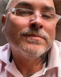 Just a rose from you🌺💐will make me feel good... I love you🥰🥰♥️