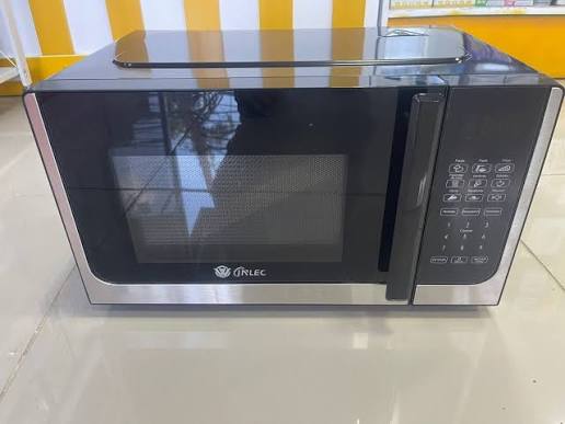 Microonda Inlec negro con plateado 7000w (20L) 20PXP33 Al Detalle $5,200 Al  x Mayor $4,650 📍Estamos Ubicado En Santiago de los caballeros Carretera  don pedro Cerca De Glamorous evento Esquina Residencial los