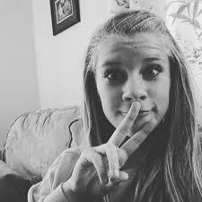 ♥Elin Edwards♥ (@xxelinherexx)