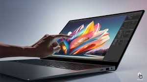 Samsung Galaxy Book4 Pro - Open