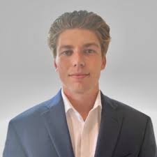 I am very excited to announce that I have accepted a role with Whova as a  Sales Development Representative based in San Diego, California!