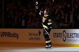 When thinking about boston bruins defender zdeno chara, one word should come to mind. Jcej1rvmhtmogm
