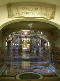 Peter.yahoo news was granted rare access to film inside the vatican grottos, a series of chapels and papal tombs located directly. St Peter S Tomb Picture Of Vatican City Lazio Tripadvisor